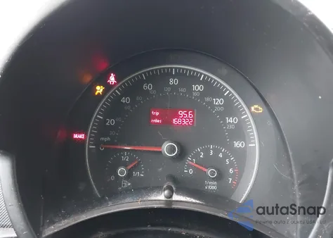 2007 Volkswagen New Beetle 2.5 from USA, damaged, VIN 3VWRW31C87M513985